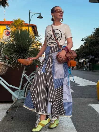 Встреча с Уиллом Смитом, игры в карты и пляжные образы: как Ксения Собчак с сыном и Константин Богомолов отдыхают в Тоскане Встреча с Уиллом Смитом, игры в карты и пляжные образы: как Ксения Собчак с сыном и Константин Богомолов отдыхают в Тоскане